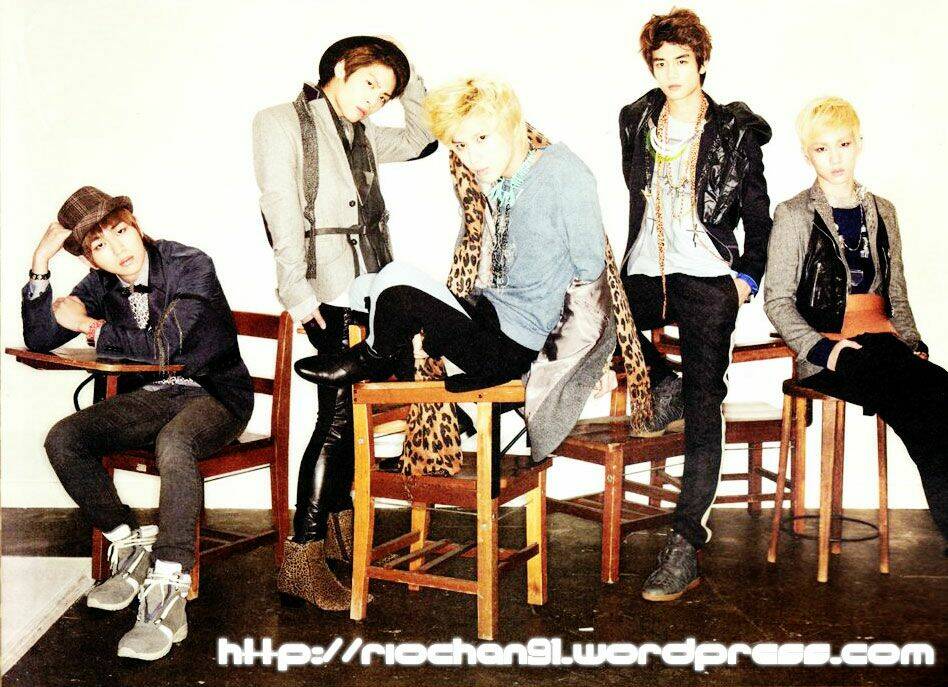 Gintoki x Hijikata &amp; Abuto x Kamui Chapter 1 - Trang 2