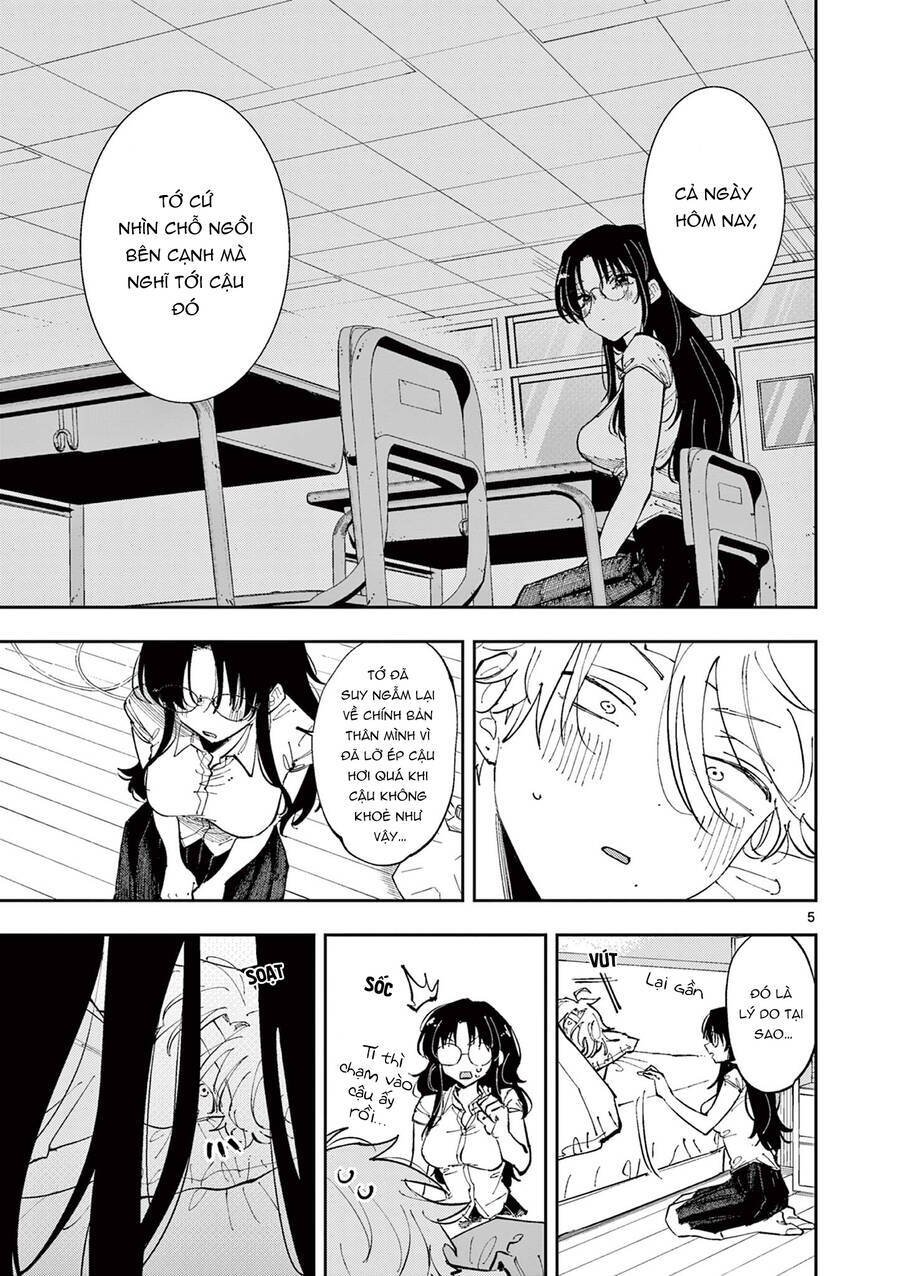 Tonari No Seki No Yatsu Ga Souiu Me De Mitekuru - Chapter 12 - Page 4