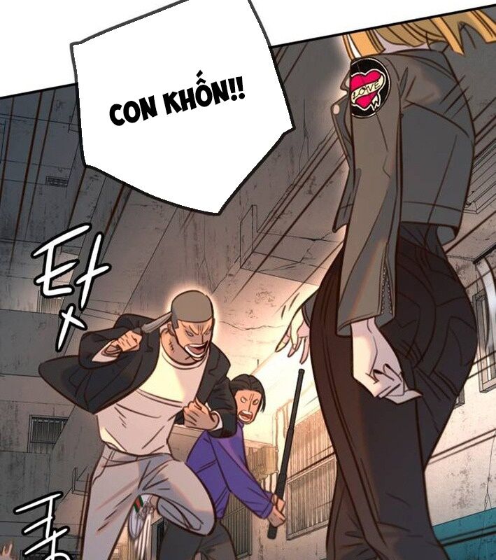 Mọi Người Đều Yêu Cô Ấy - Chapter 13 - Page 32