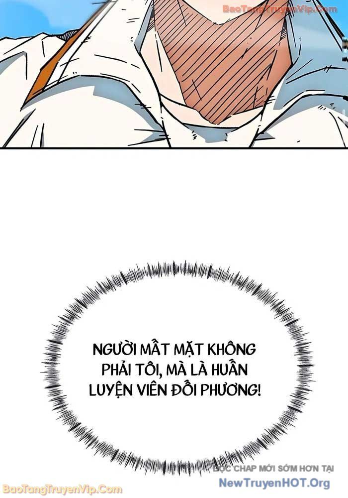 Tôi Bị Hiểu Lầm Là Siêu Sao Trên Sân Cỏ - Chapter 35 - Page 61