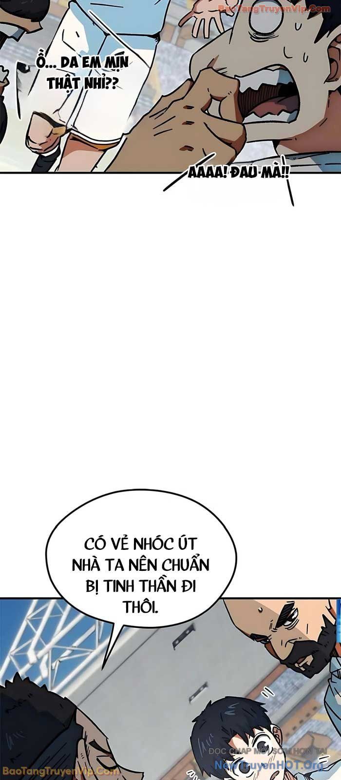 Tôi Bị Hiểu Lầm Là Siêu Sao Trên Sân Cỏ - Chapter 35 - Page 72