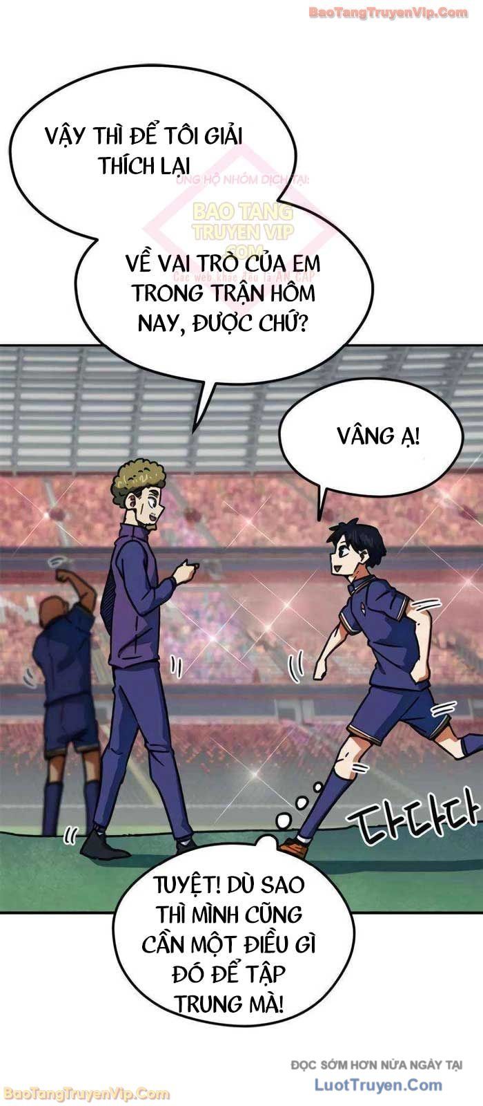 Tôi Bị Hiểu Lầm Là Siêu Sao Trên Sân Cỏ - Chapter 36 - Page 57