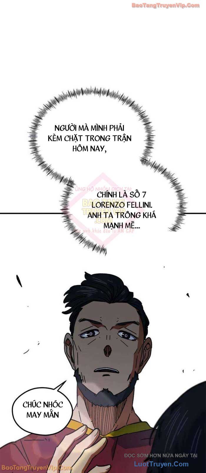 Tôi Bị Hiểu Lầm Là Siêu Sao Trên Sân Cỏ - Chapter 36 - Page 69