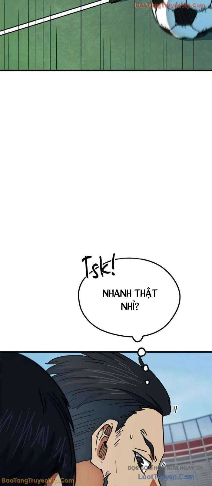 Tôi Bị Hiểu Lầm Là Siêu Sao Trên Sân Cỏ - Chapter 36 - Page 85