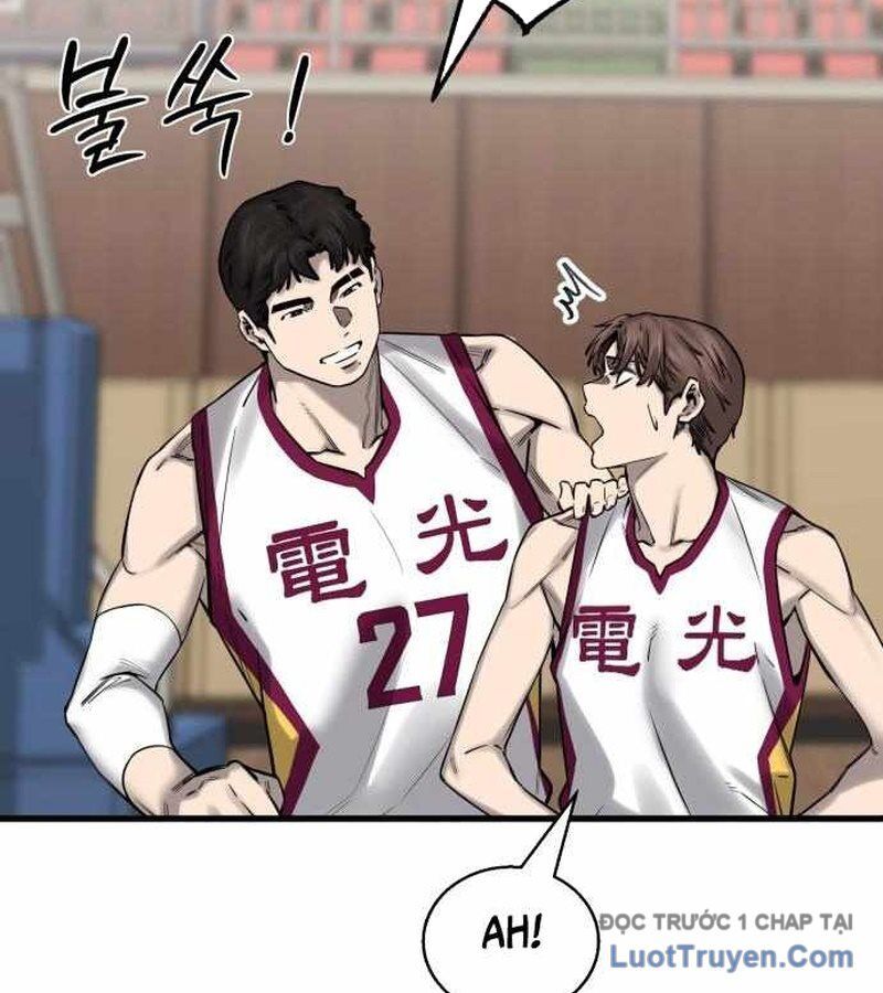 Đội Bóng Rổ Trung Học - Chapter 4 - Page 250