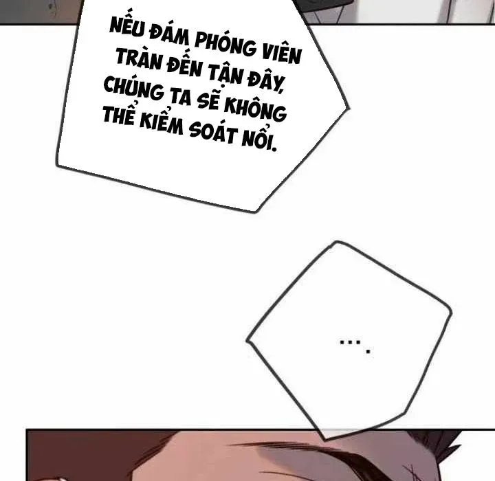 Mọi Người Đều Yêu Cô Ấy - Chapter 33 - Page 298