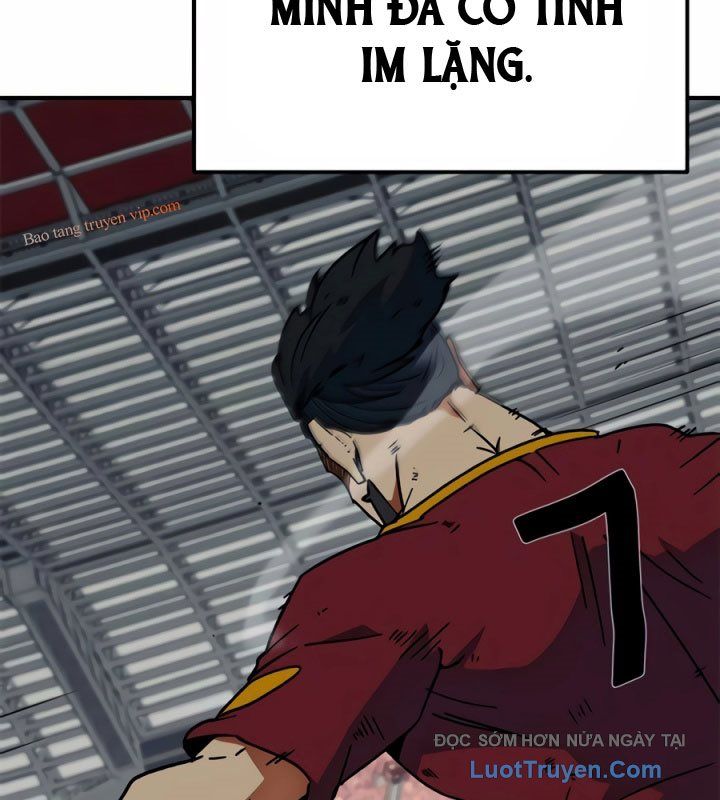 Tôi Bị Hiểu Lầm Là Siêu Sao Trên Sân Cỏ - Chapter 37 - Page 130