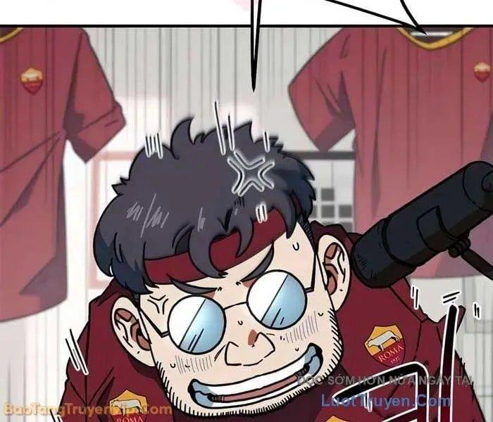 Tôi Bị Hiểu Lầm Là Siêu Sao Trên Sân Cỏ - Chapter 38 - Page 15