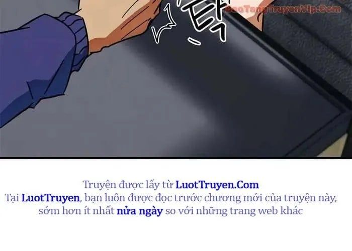 Tôi Bị Hiểu Lầm Là Siêu Sao Trên Sân Cỏ - Chapter 38 - Page 242