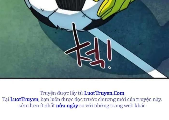 Tôi Bị Hiểu Lầm Là Siêu Sao Trên Sân Cỏ - Chapter 39 - Page 241