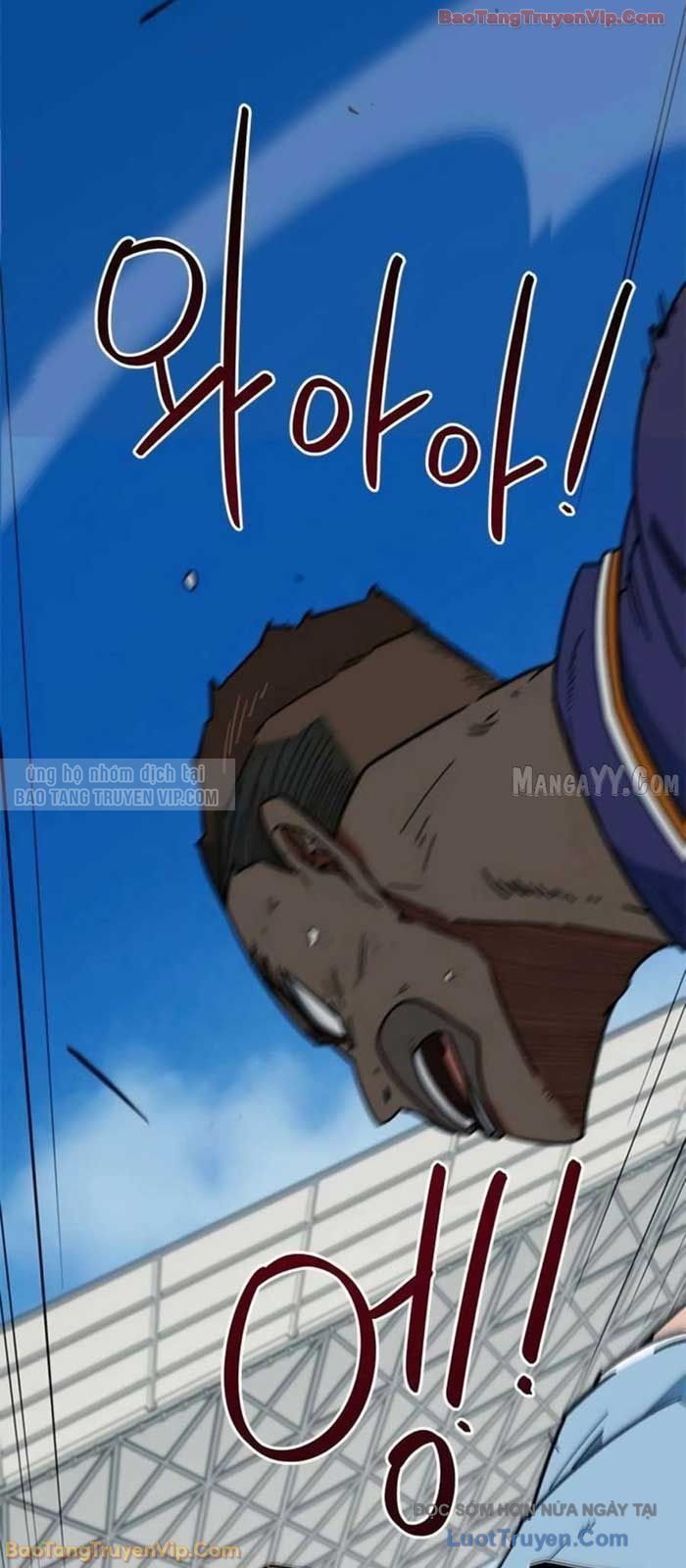 Tôi Bị Hiểu Lầm Là Siêu Sao Trên Sân Cỏ - Chapter 41 - Page 18