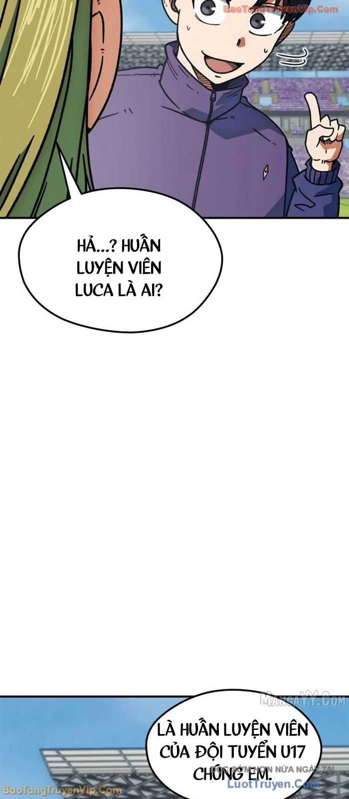 Tôi Bị Hiểu Lầm Là Siêu Sao Trên Sân Cỏ - Chapter 41 - Page 45