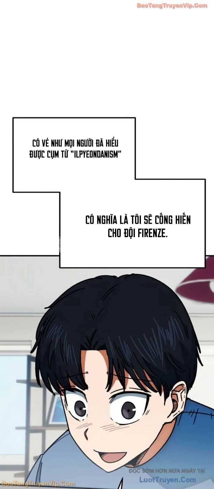 Tôi Bị Hiểu Lầm Là Siêu Sao Trên Sân Cỏ - Chapter 41 - Page 64