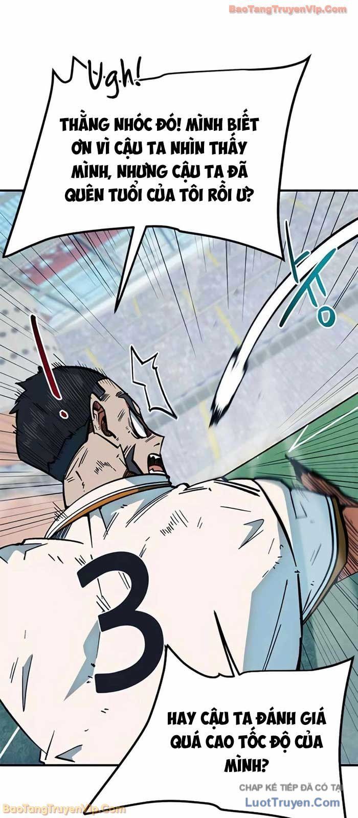 Tôi Bị Hiểu Lầm Là Siêu Sao Trên Sân Cỏ - Chapter 42 - Page 70