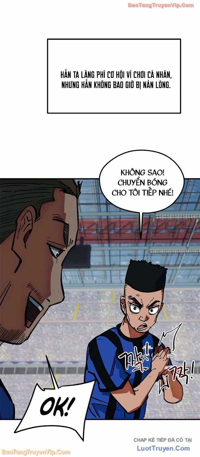 Tôi Bị Hiểu Lầm Là Siêu Sao Trên Sân Cỏ - Chapter 43 - Page 38