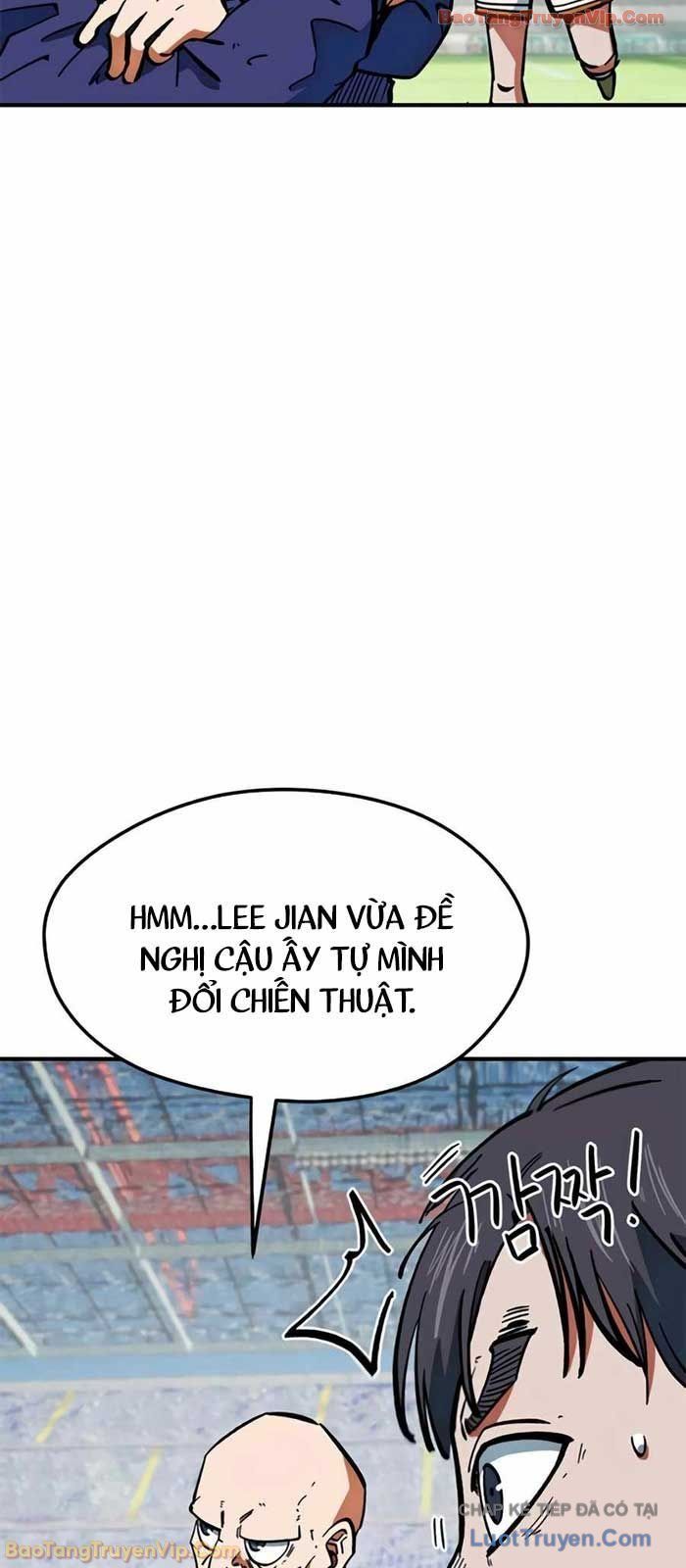 Tôi Bị Hiểu Lầm Là Siêu Sao Trên Sân Cỏ - Chapter 43 - Page 73