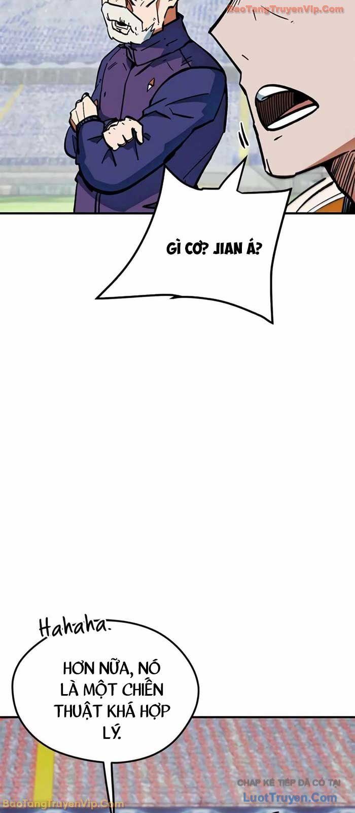 Tôi Bị Hiểu Lầm Là Siêu Sao Trên Sân Cỏ - Chapter 43 - Page 74