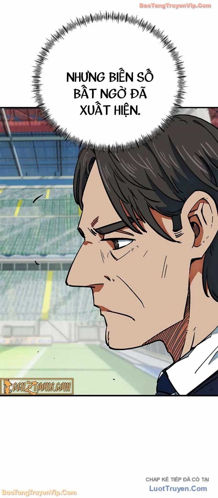 Tôi Bị Hiểu Lầm Là Siêu Sao Trên Sân Cỏ - Chapter 44 - Page 4