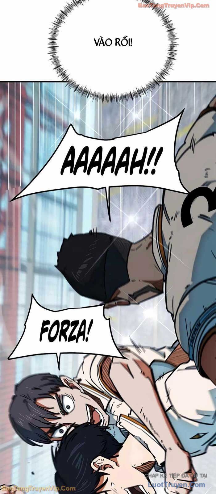 Tôi Bị Hiểu Lầm Là Siêu Sao Trên Sân Cỏ - Chapter 44 - Page 57