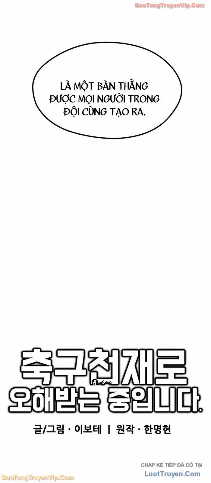 Tôi Bị Hiểu Lầm Là Siêu Sao Trên Sân Cỏ - Chapter 44 - Page 60