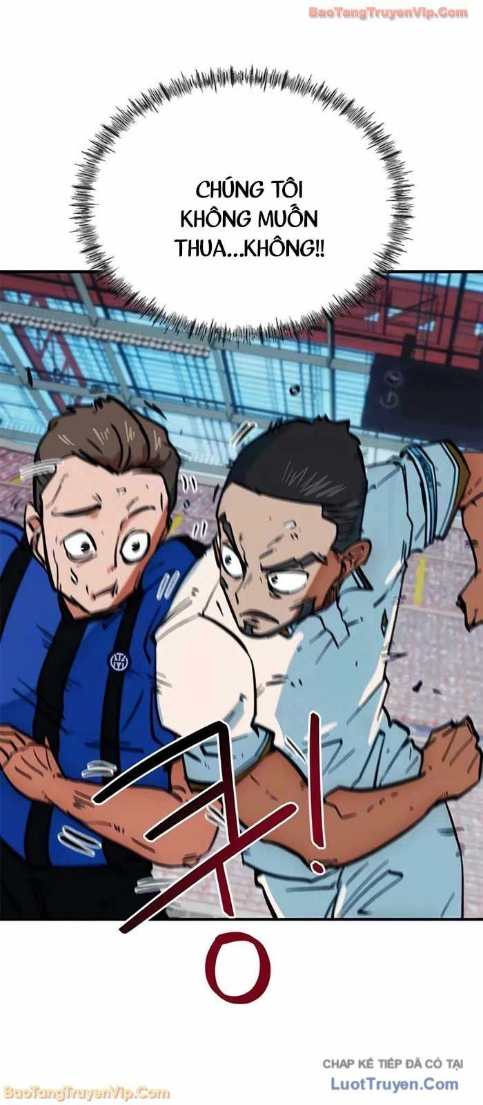 Tôi Bị Hiểu Lầm Là Siêu Sao Trên Sân Cỏ - Chapter 44 - Page 72