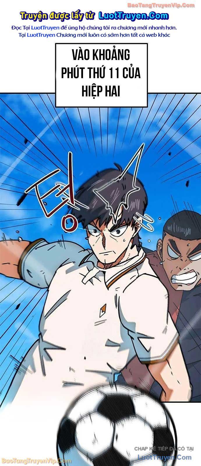 Tôi Bị Hiểu Lầm Là Siêu Sao Trên Sân Cỏ - Chapter 49 - Page 76