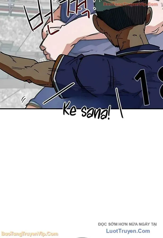 Tôi Bị Hiểu Lầm Là Siêu Sao Trên Sân Cỏ - Chapter 52 - Page 31