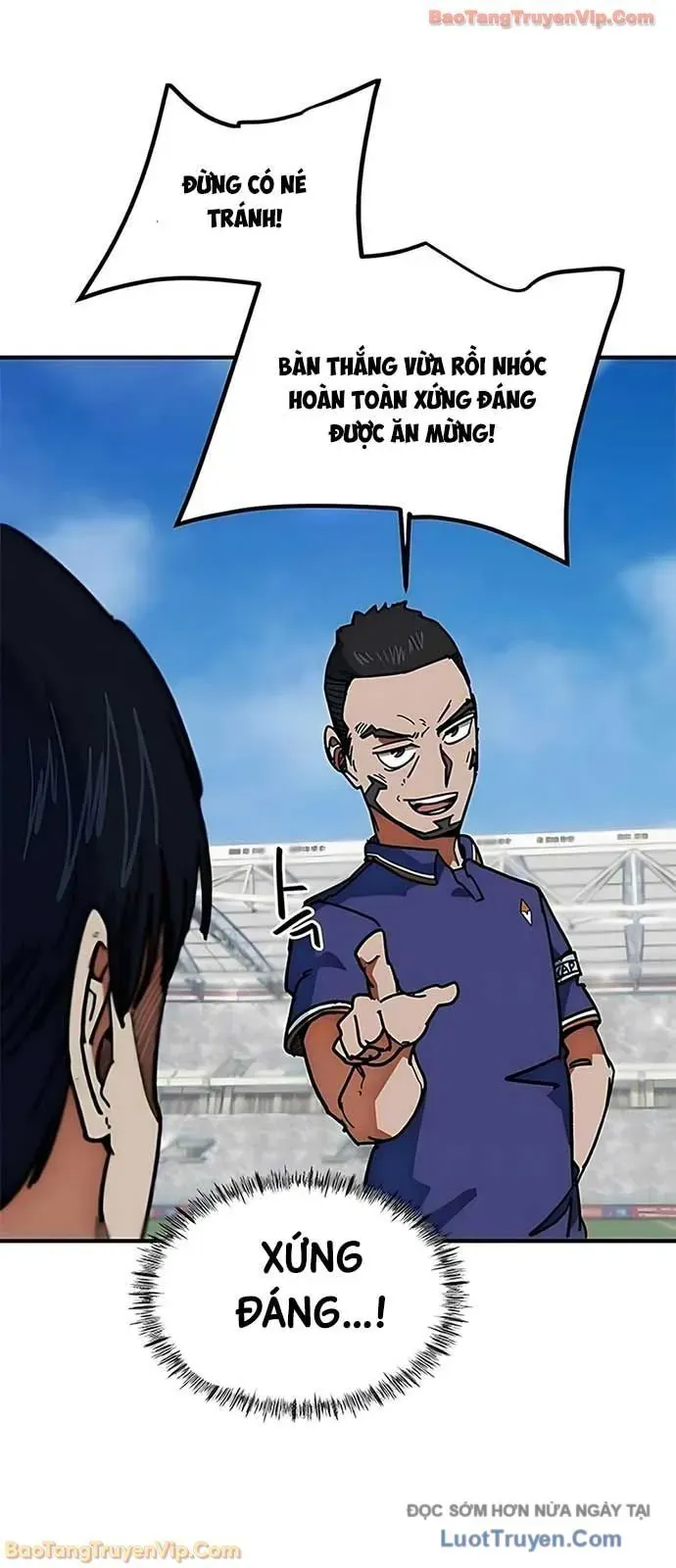 Tôi Bị Hiểu Lầm Là Siêu Sao Trên Sân Cỏ - Chapter 52 - Page 33