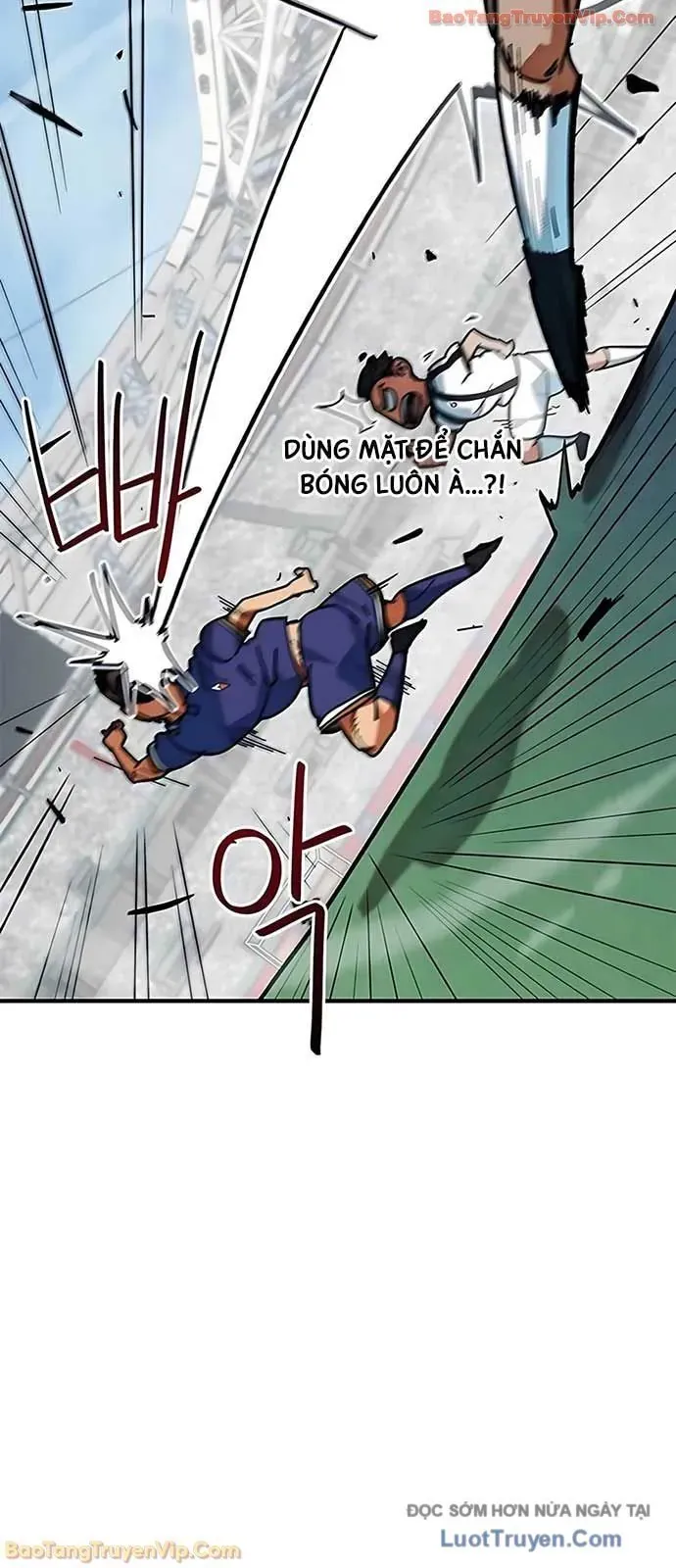 Tôi Bị Hiểu Lầm Là Siêu Sao Trên Sân Cỏ - Chapter 52 - Page 50