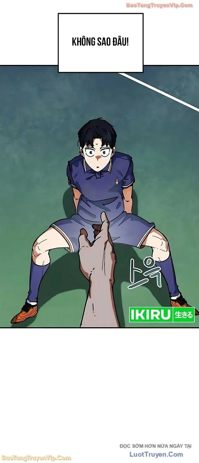 Tôi Bị Hiểu Lầm Là Siêu Sao Trên Sân Cỏ - Chapter 52 - Page 53