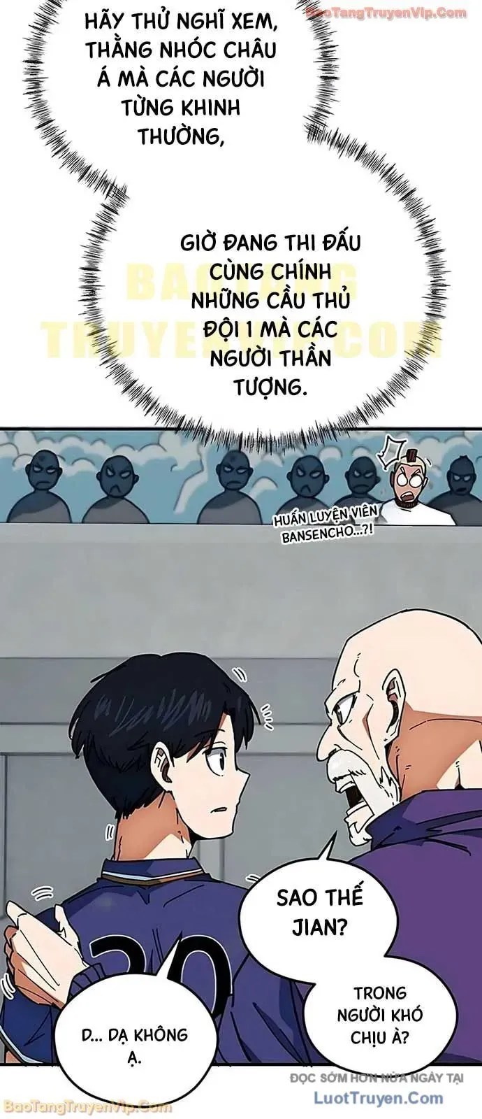 Tôi Bị Hiểu Lầm Là Siêu Sao Trên Sân Cỏ - Chapter 52 - Page 63