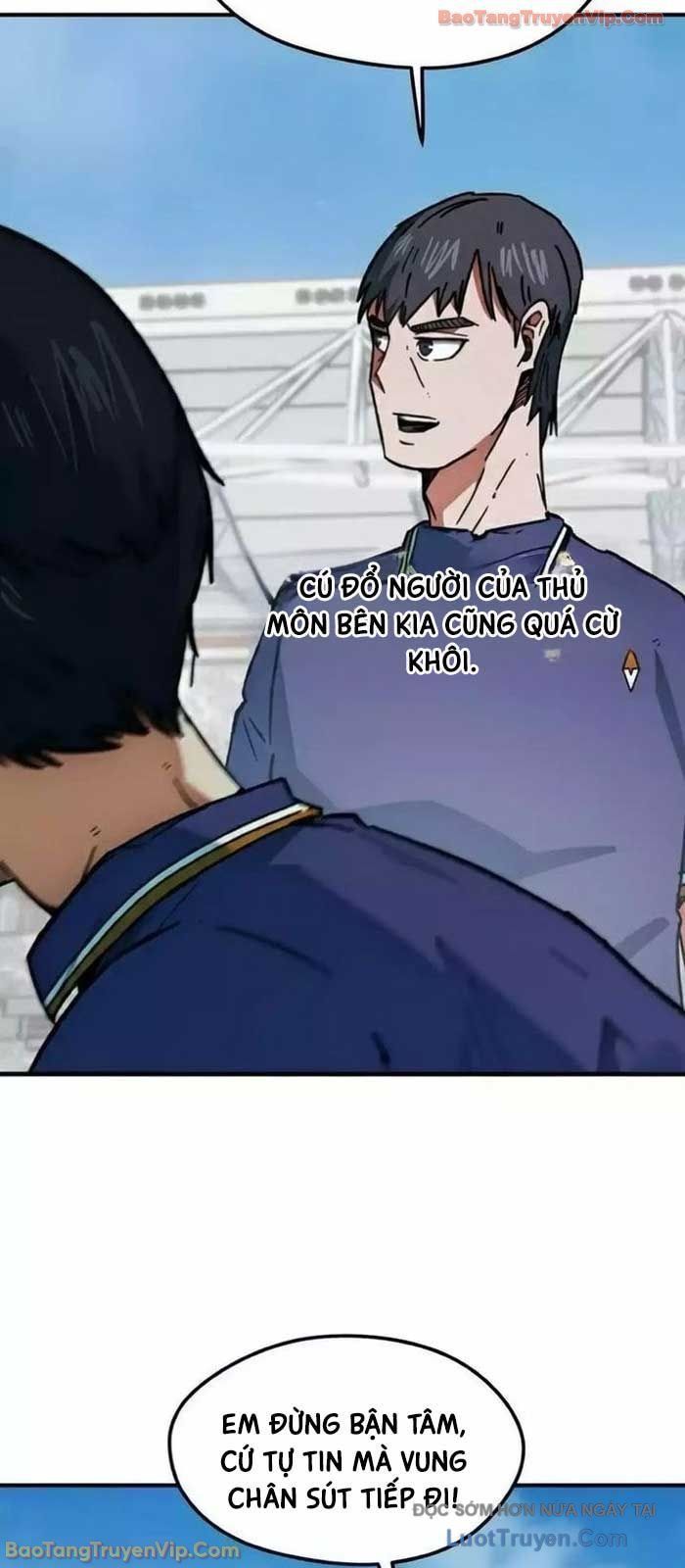 Tôi Bị Hiểu Lầm Là Siêu Sao Trên Sân Cỏ - Chapter 53 - Page 32