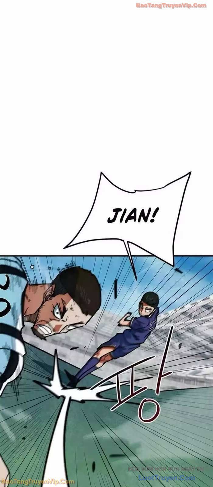 Tôi Bị Hiểu Lầm Là Siêu Sao Trên Sân Cỏ - Chapter 53 - Page 71