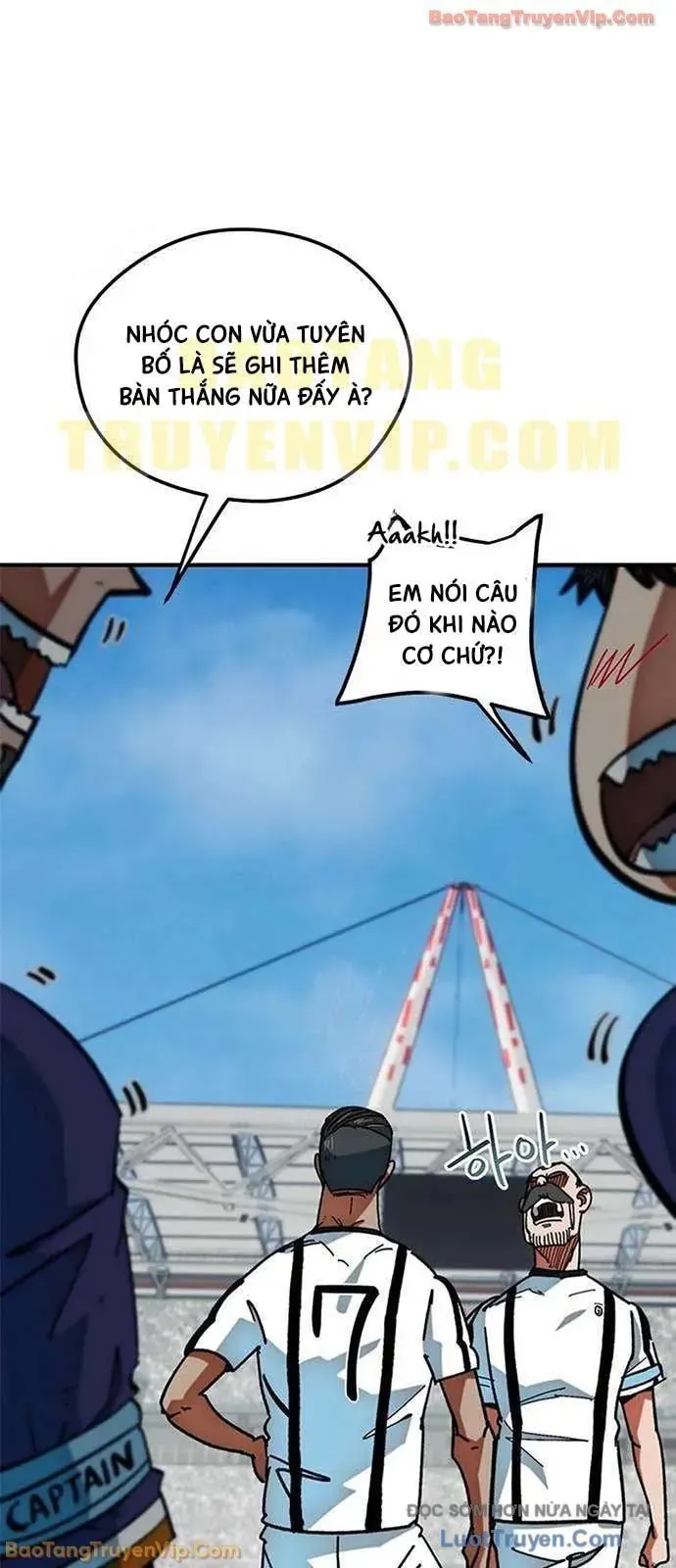 Tôi Bị Hiểu Lầm Là Siêu Sao Trên Sân Cỏ - Chapter 54 - Page 10