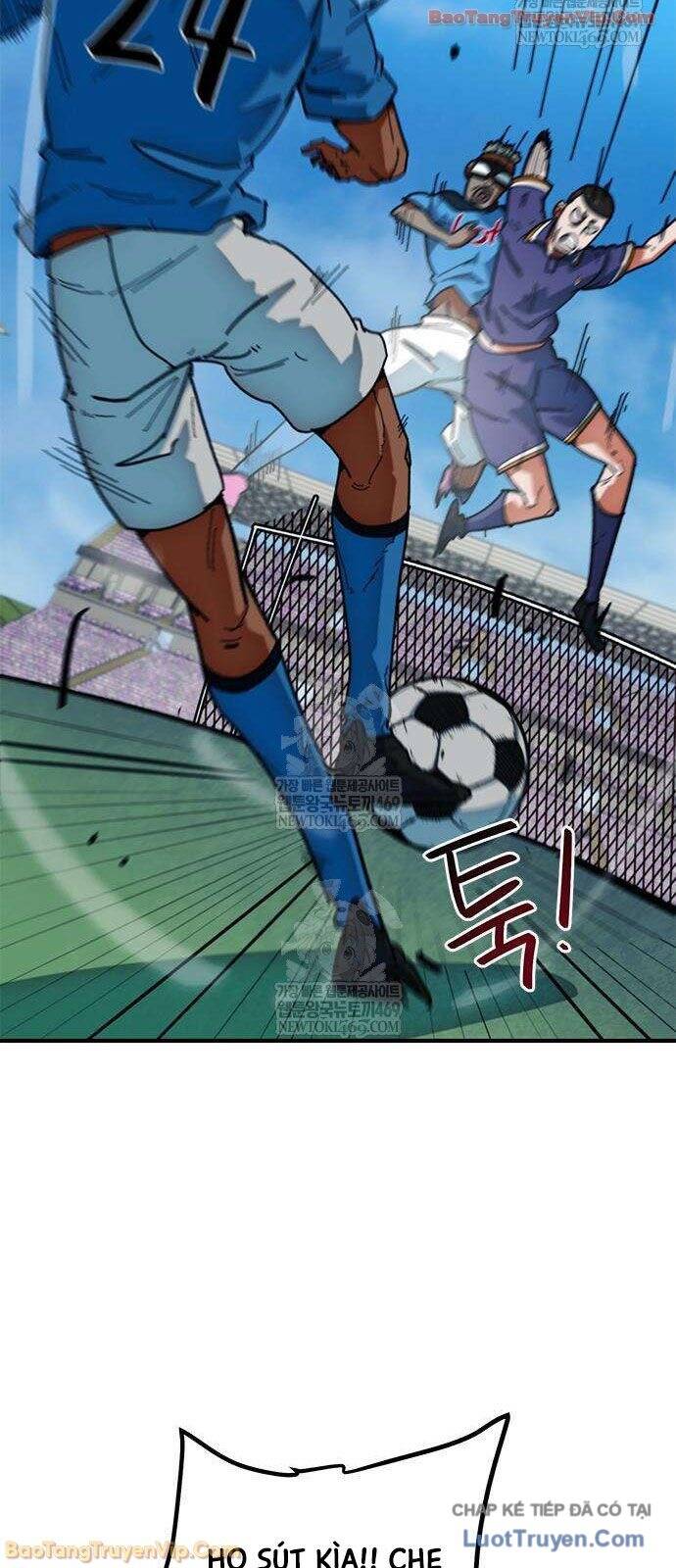 Tôi Bị Hiểu Lầm Là Siêu Sao Trên Sân Cỏ - Chapter 59 - Page 45