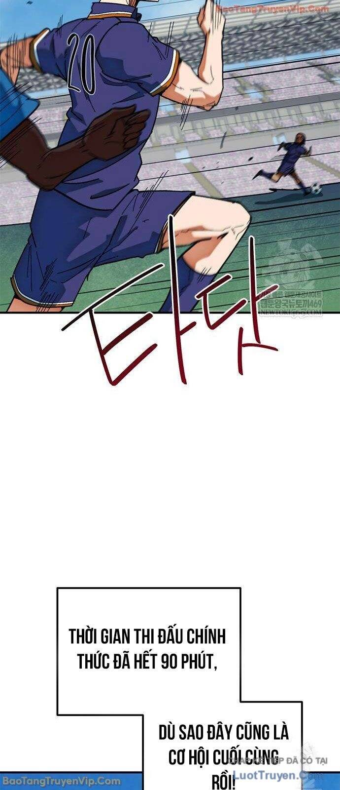 Tôi Bị Hiểu Lầm Là Siêu Sao Trên Sân Cỏ - Chapter 59 - Page 62