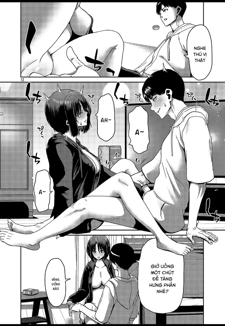 Mối Quan Hệ Nồng Nhiệt Giữa Tôi Và Cô Nàng Gợi Cảm Mà Tôi Gặp Được Ở Cửa Hàng Tiện Lợi - Chapter 3 - Page 12